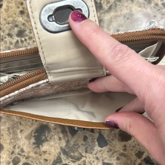 UNIONBAY Floral Clutch - Brown and Pink - Picture 5 of 8